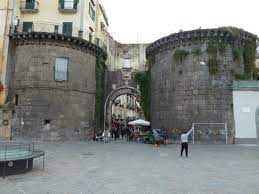 porta nolana